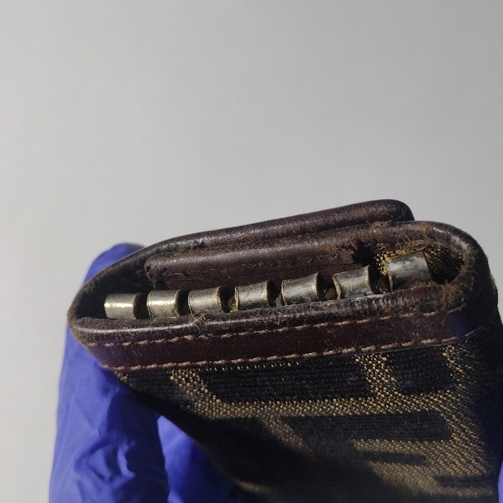 Vintage Fendi Zucca Monogram Leather Key Case – 6 Hooks Luxury Broen Wallet #02 - Picture 6 of 10